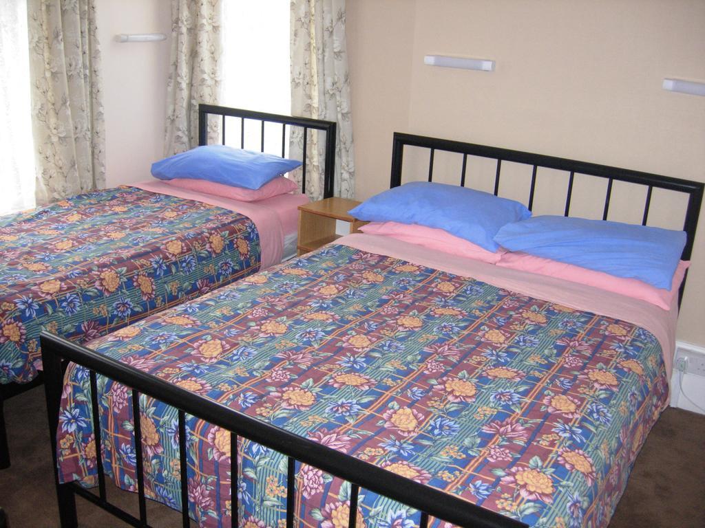 Longfield Guest House 도버 객실 사진